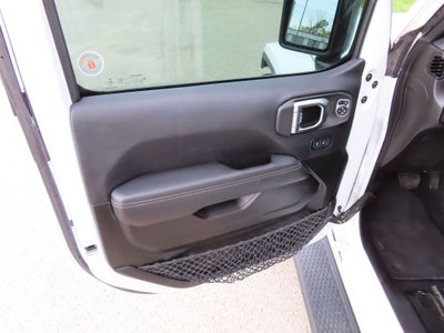 2023 Jeep Wrangler 4-Door Sahara