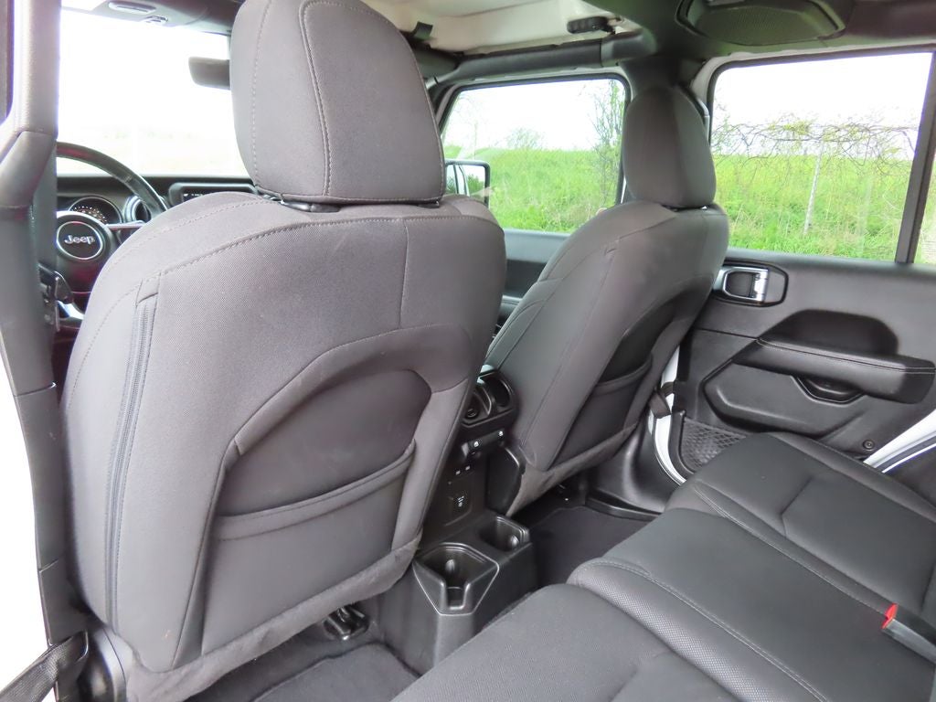 2023 Jeep Wrangler 4-Door Sahara