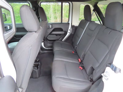 2023 Jeep Wrangler 4-Door Sahara