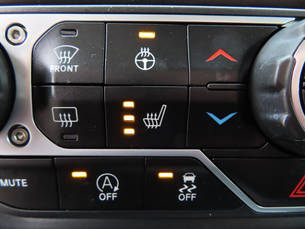 2023 Jeep Wrangler 4-Door Sahara