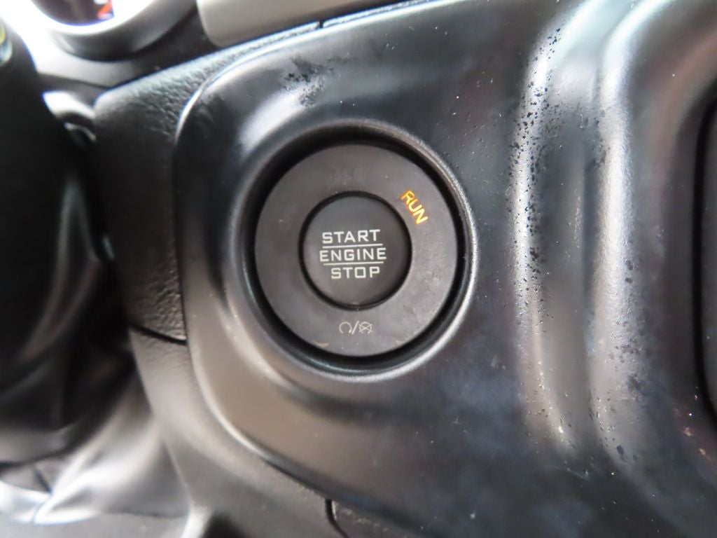 2023 Jeep Wrangler 4-Door Sahara
