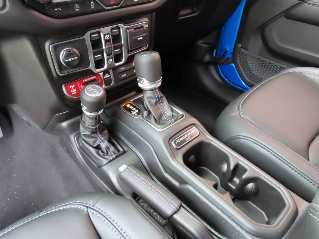 2026 Jeep Wrangler 4-Door Sport
