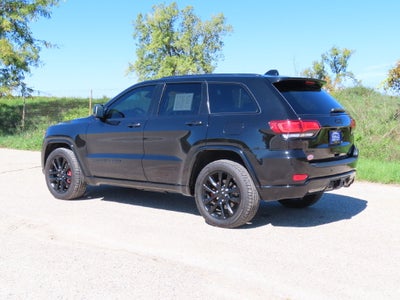 2021 Jeep Grand Cherokee Laredo X 4x4