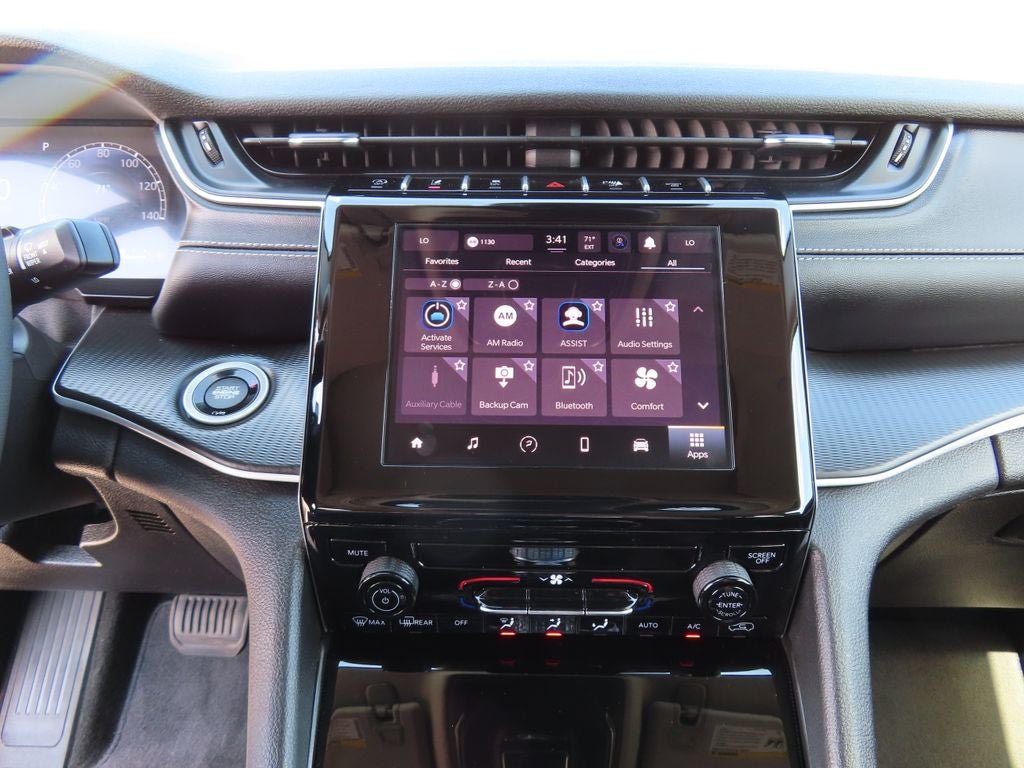 2024 Jeep Grand Cherokee Laredo X 4x4