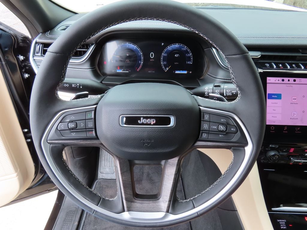 2025 Jeep Grand Cherokee Limited 4x4