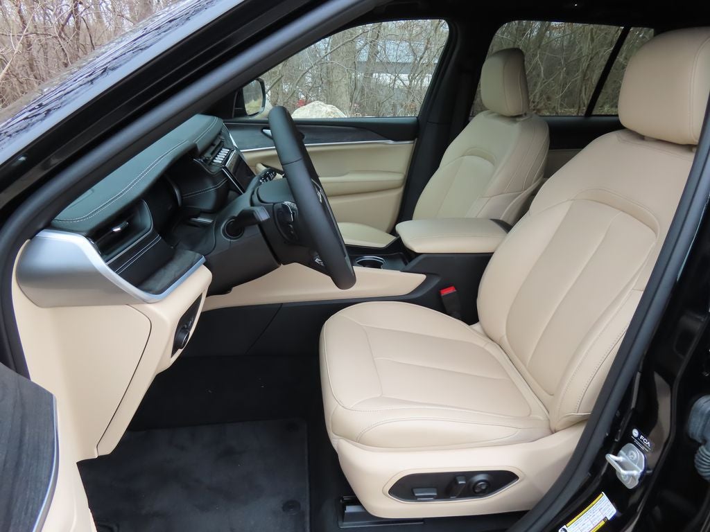 2025 Jeep Grand Cherokee Limited 4x4