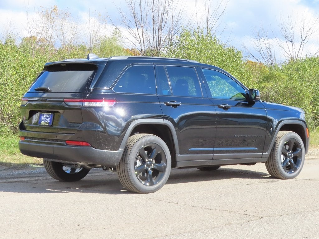 2025 Jeep Grand Cherokee GRAND CHEROKEE LIMITED 4X4