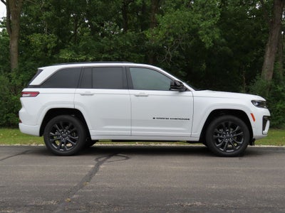 2026 Jeep Grand Cherokee GRAND CHEROKEE LIMITED RESERVE 4X4