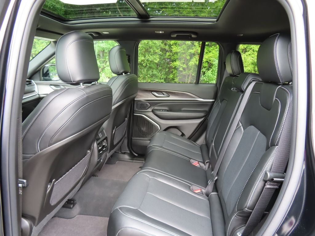 2026 Jeep Grand Cherokee Limited Reserve 4x4