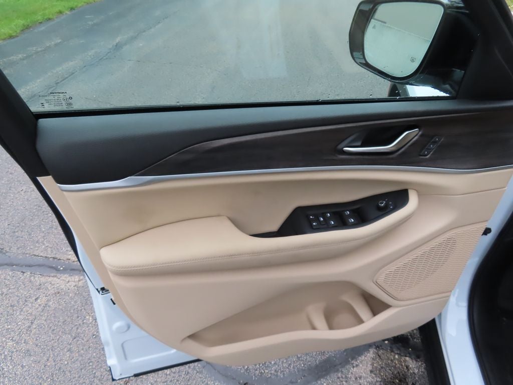 2027 Jeep Grand Cherokee Limited