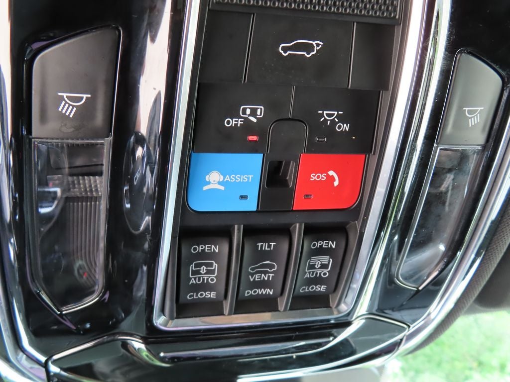 2023 Jeep Grand Cherokee Overland 4x4