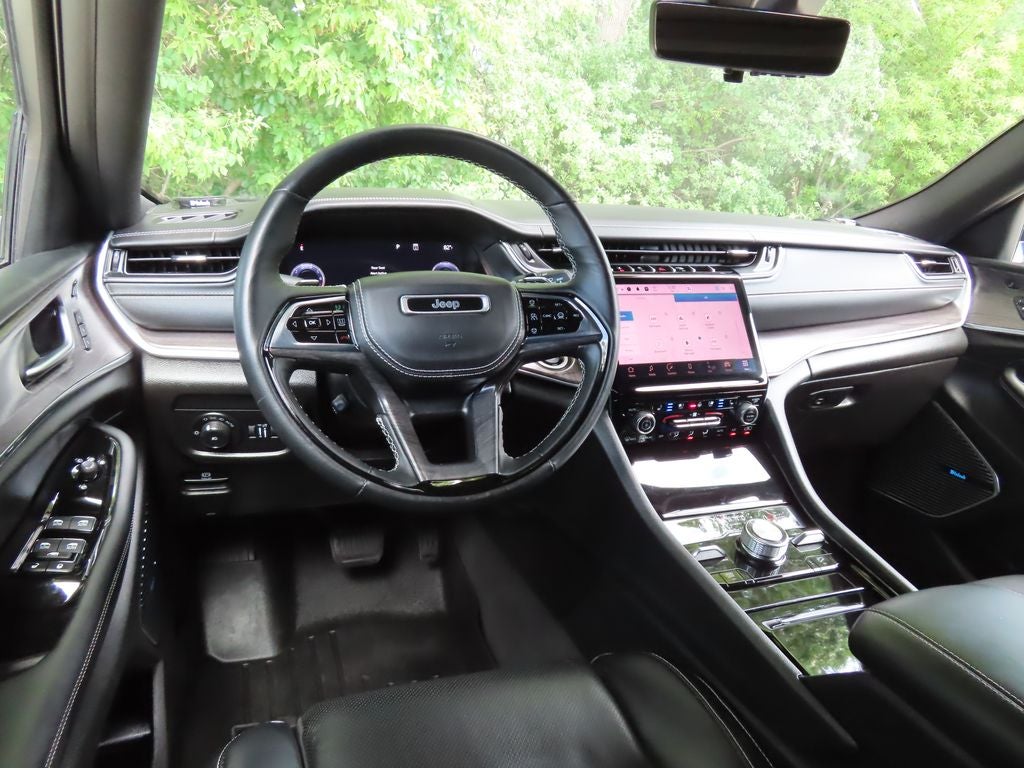 2023 Jeep Grand Cherokee Overland 4x4