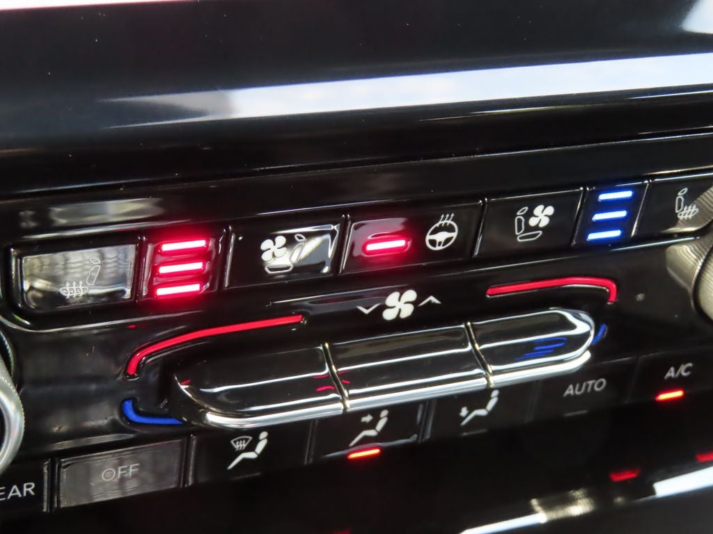2023 Jeep Grand Cherokee Overland 4x4