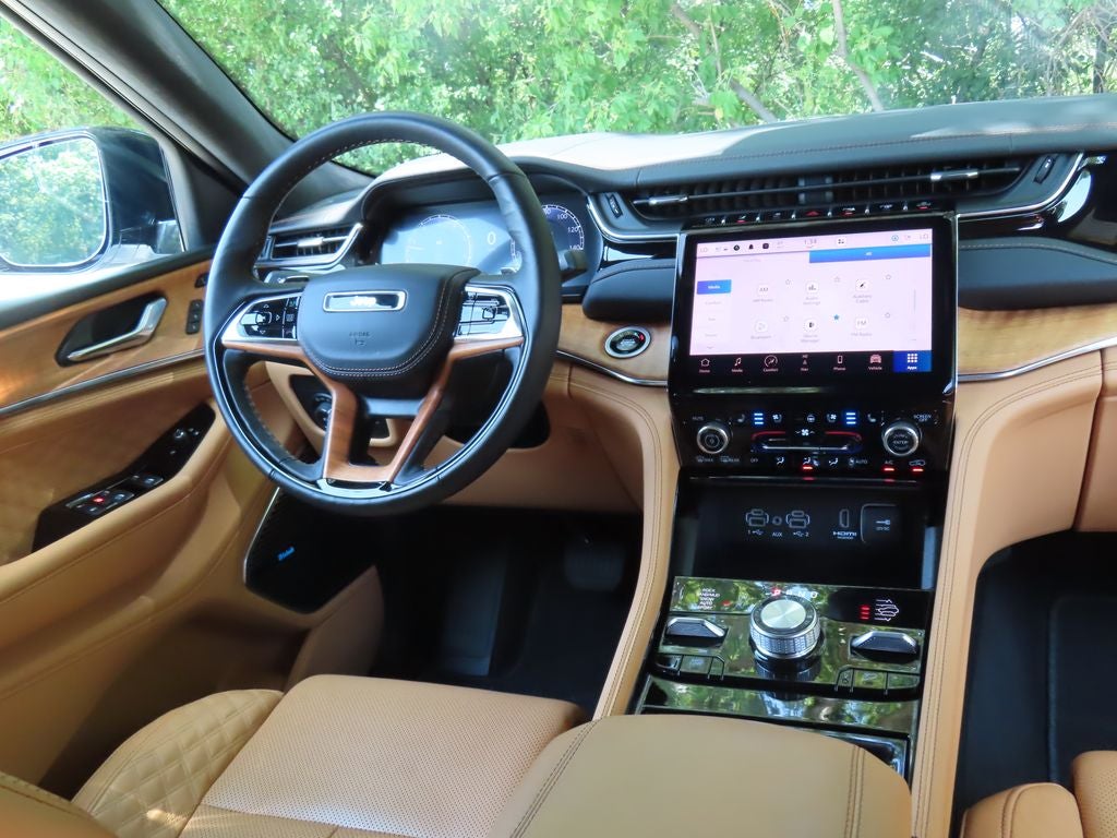 2025 Jeep Grand Cherokee Summit Reserve 4x4