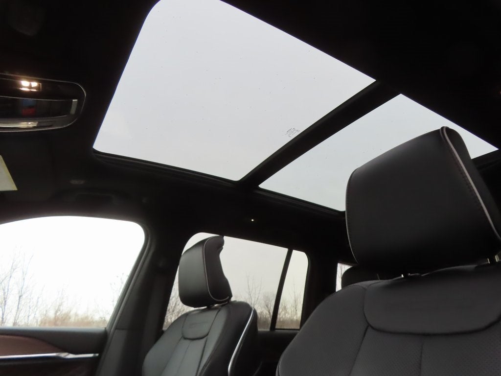 2025 Jeep Grand Cherokee GRAND CHEROKEE SUMMIT 4X4