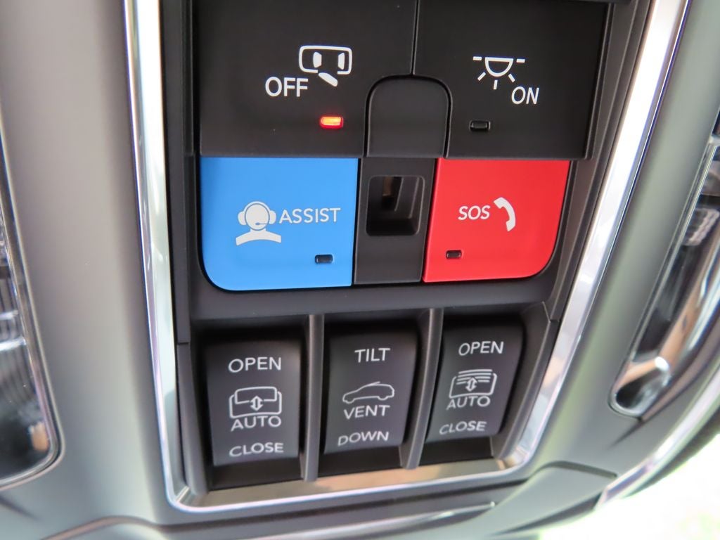 2026 Jeep Grand Cherokee GRAND CHEROKEE SUMMIT 4X4