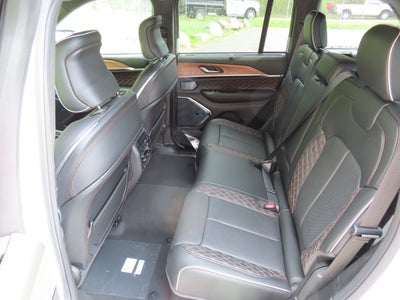 2026 Jeep Grand Cherokee GRAND CHEROKEE SUMMIT 4X4