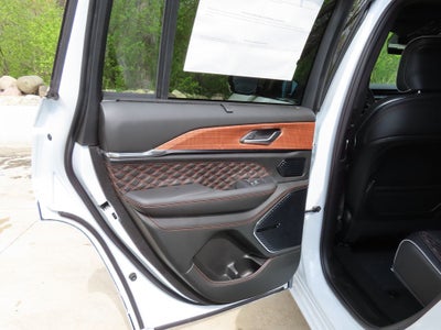 2026 Jeep Grand Cherokee GRAND CHEROKEE SUMMIT 4X4
