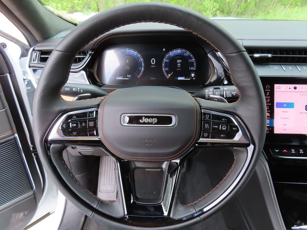 2026 Jeep Grand Cherokee GRAND CHEROKEE SUMMIT 4X4