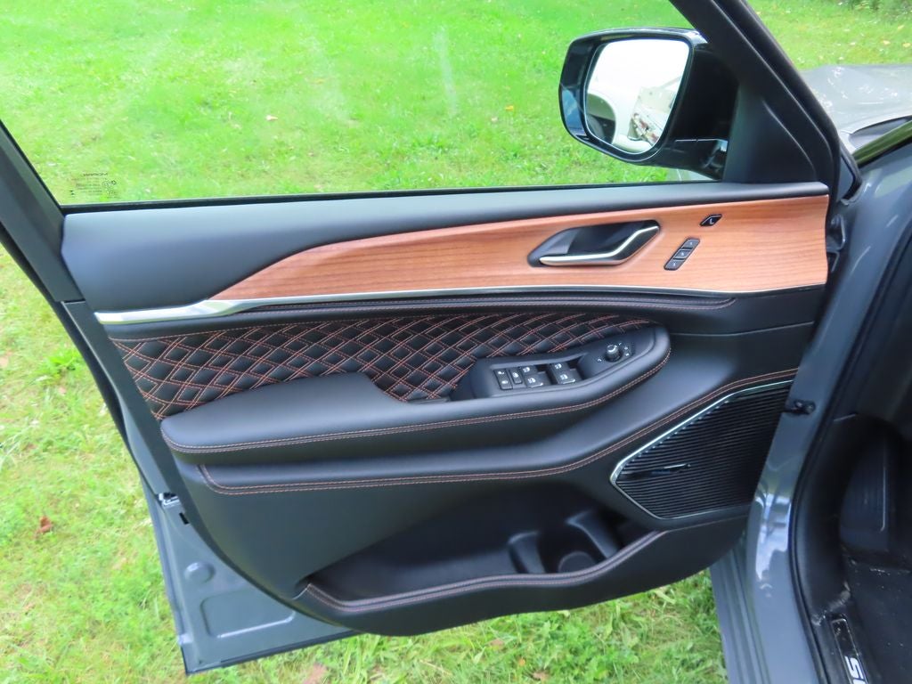 2027 Jeep Grand Cherokee Summit