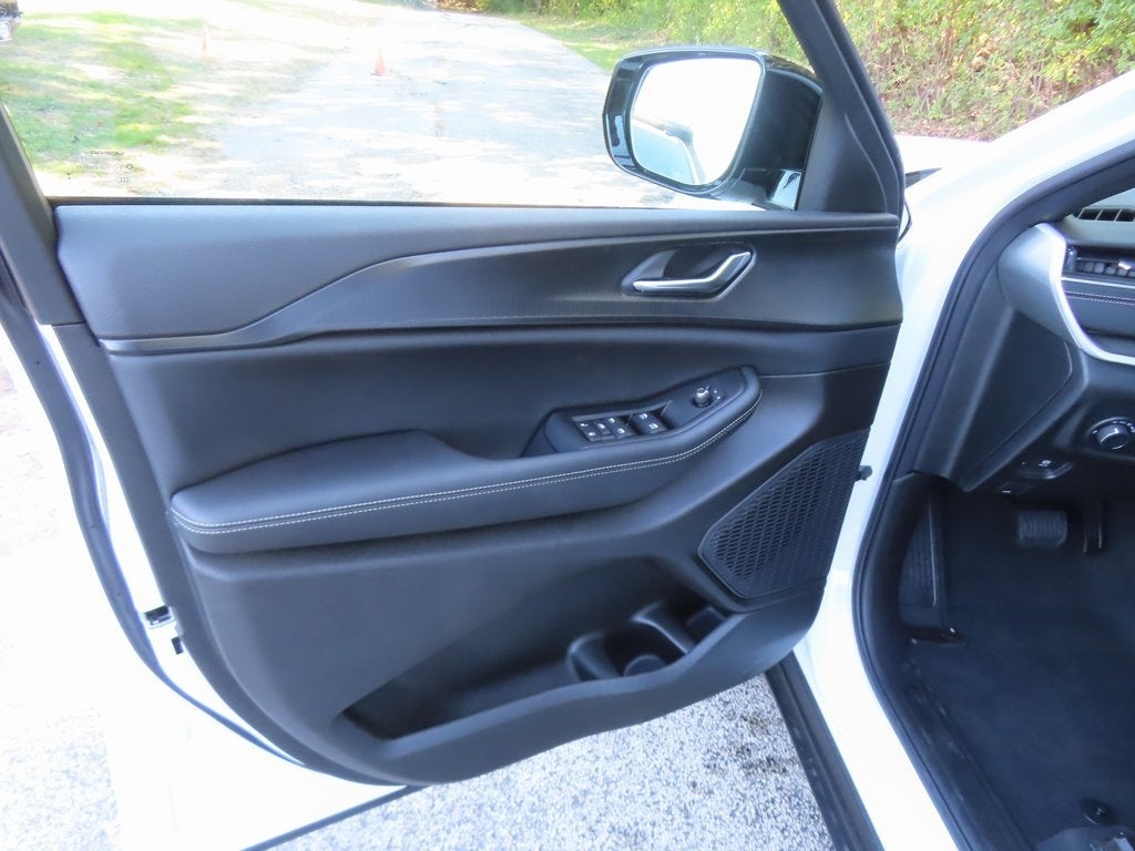 2025 Jeep Grand Cherokee L GRAND CHEROKEE L ALTITUDE X 4X4