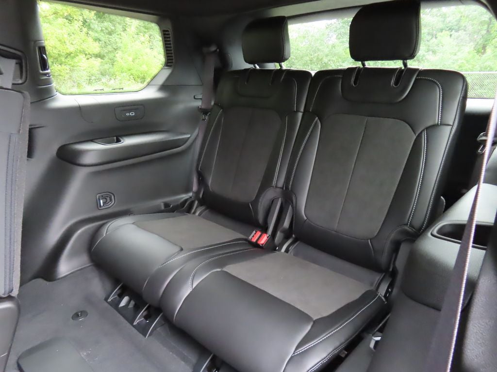 2027 Jeep Grand Cherokee L Laredo Altitude