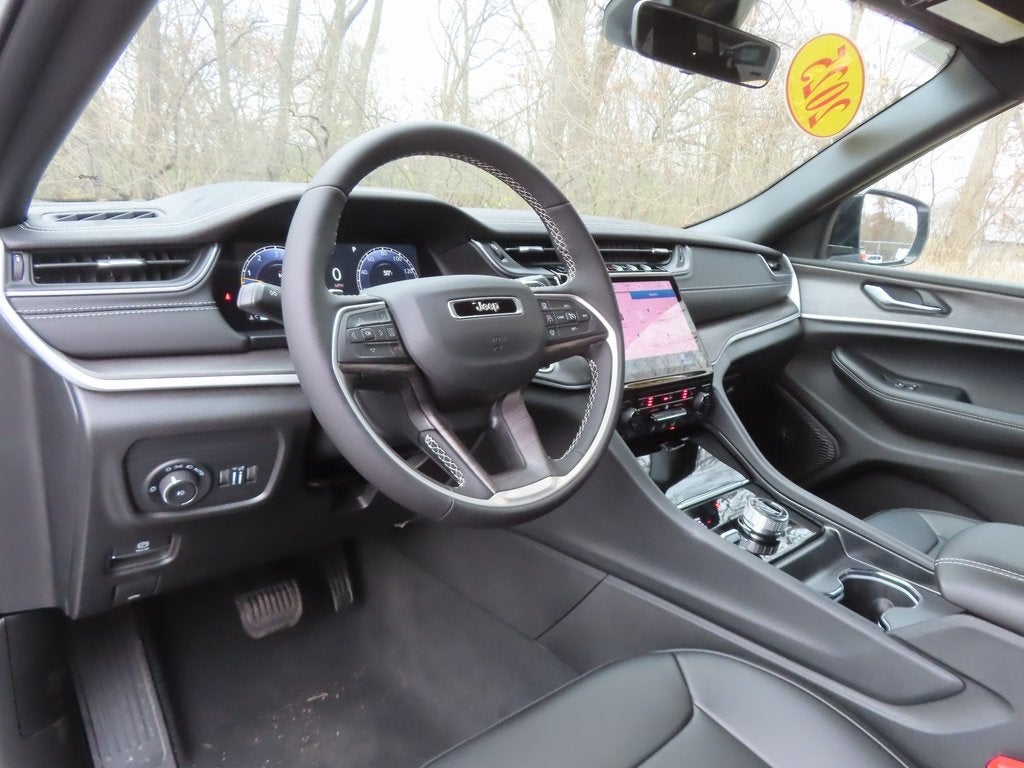 2025 Jeep Grand Cherokee L GRAND CHEROKEE L LIMITED 4X4