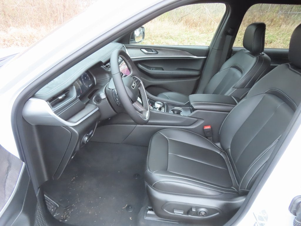 2025 Jeep Grand Cherokee L GRAND CHEROKEE L LIMITED 4X4