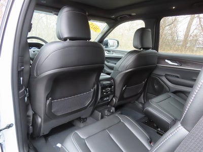 2025 Jeep Grand Cherokee L GRAND CHEROKEE L LIMITED 4X4