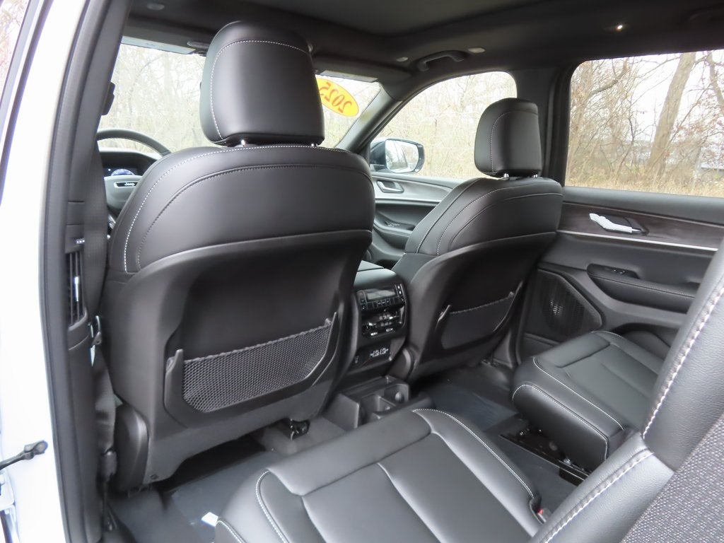 2025 Jeep Grand Cherokee L GRAND CHEROKEE L LIMITED 4X4