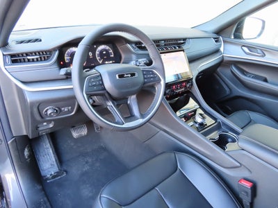 2025 Jeep Grand Cherokee L GRAND CHEROKEE L LIMITED 4X4