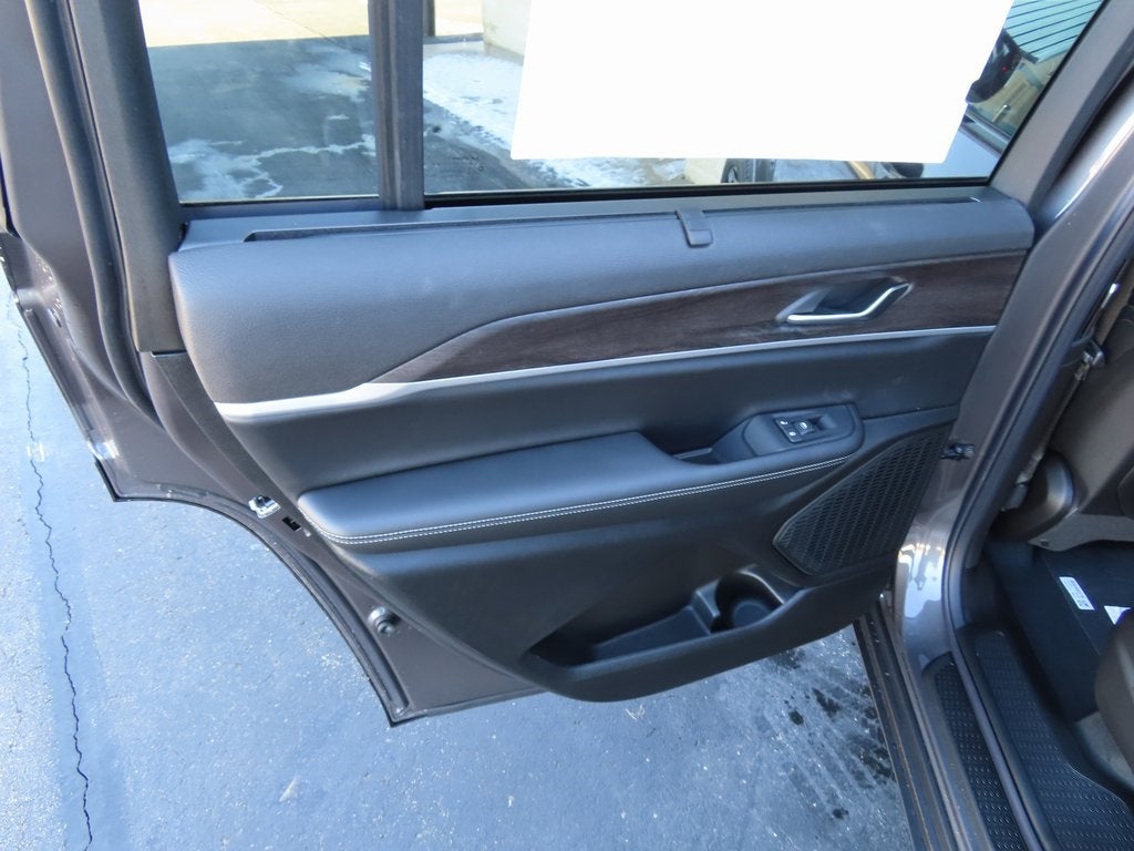 2025 Jeep Grand Cherokee L GRAND CHEROKEE L LIMITED 4X4