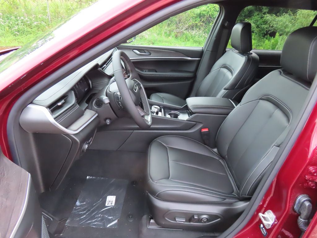 2026 Jeep Grand Cherokee L GRAND CHEROKEE L LIMITED 4X4