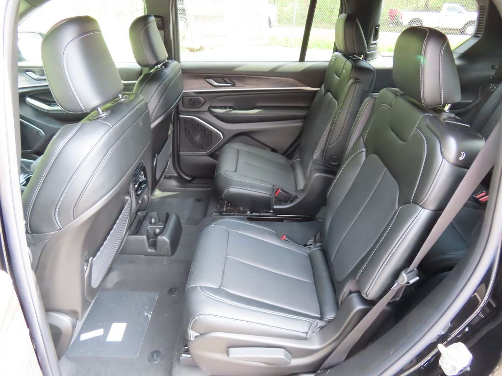 2026 Jeep Grand Cherokee L GRAND CHEROKEE L LIMITED RESERVE 4X4