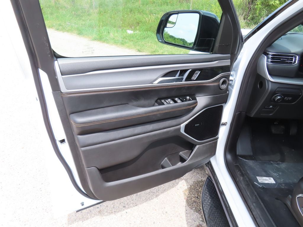 2026 Jeep Grand Wagoneer L GRAND WAGONEER L 85TH ANNIVERSARY EDITION 4X4