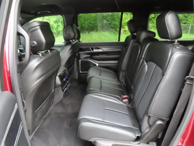 2024 Jeep Wagoneer L Series II 4x4