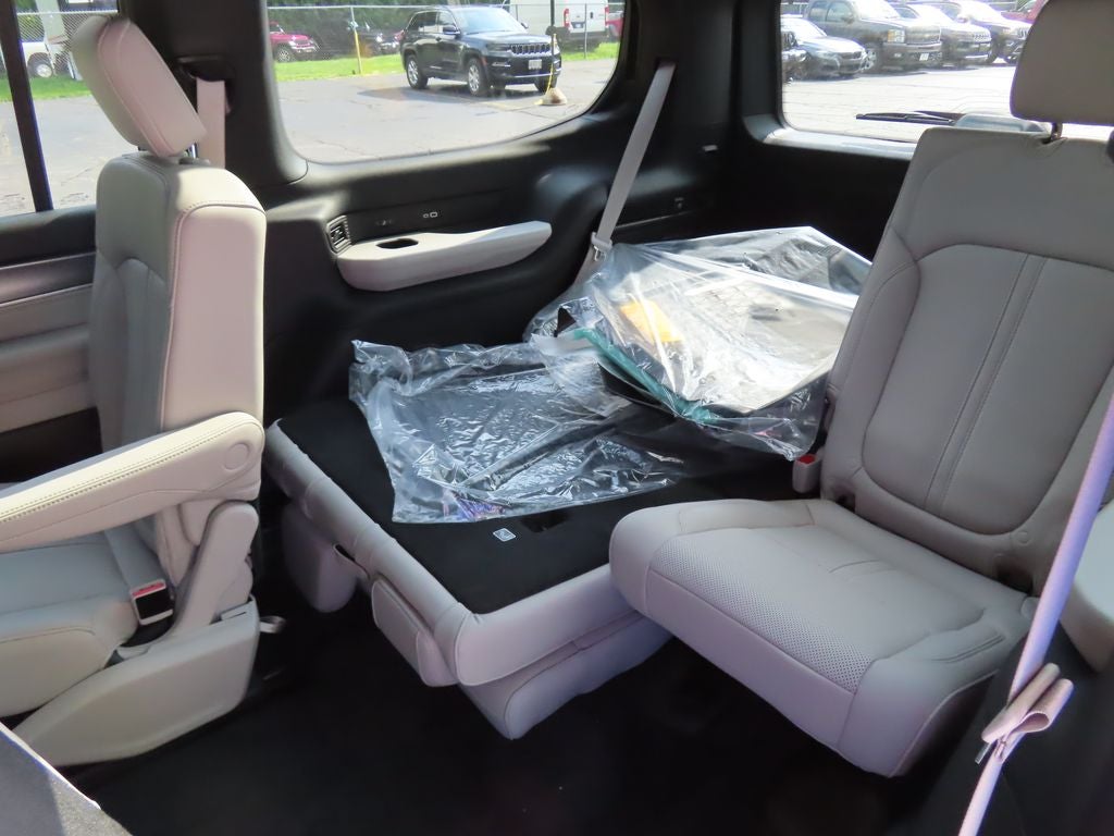 2026 Jeep Grand Wagoneer GRAND WAGONEER 4X4