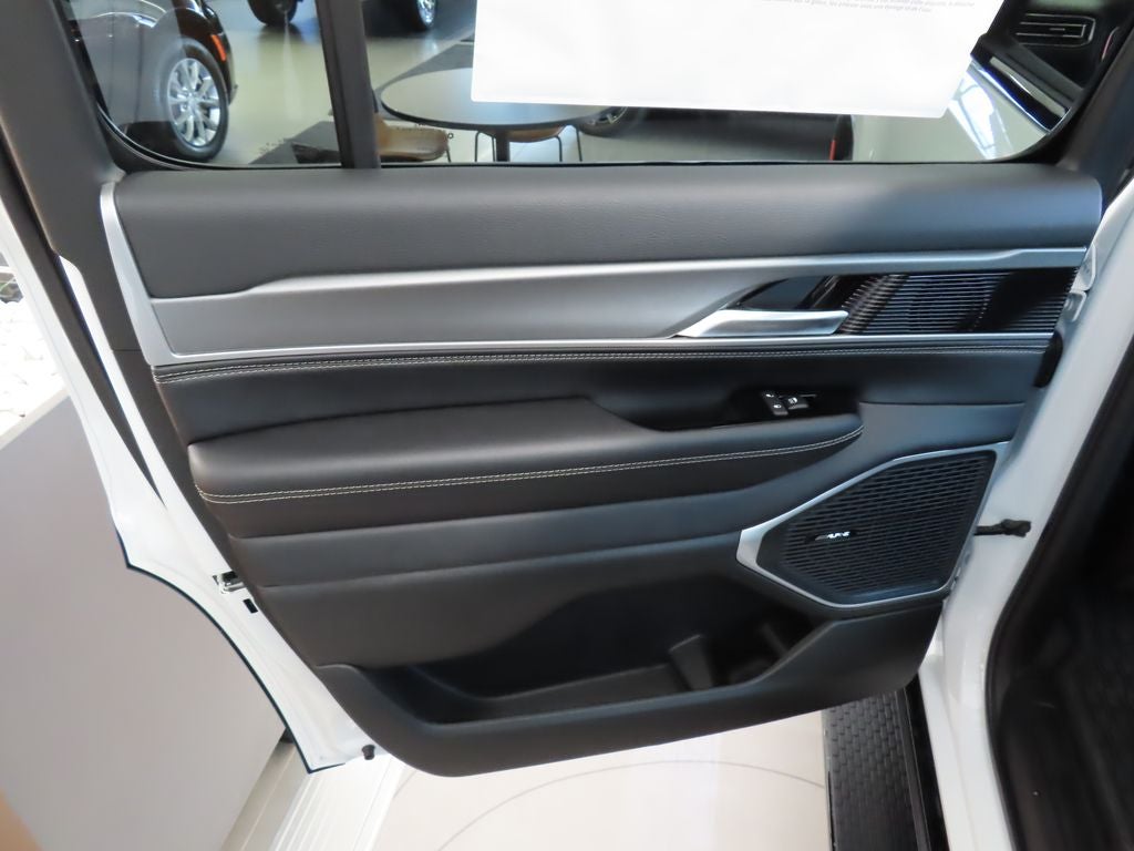 2026 Jeep Grand Wagoneer GRAND WAGONEER LIMITED ALTITUDE 4X4