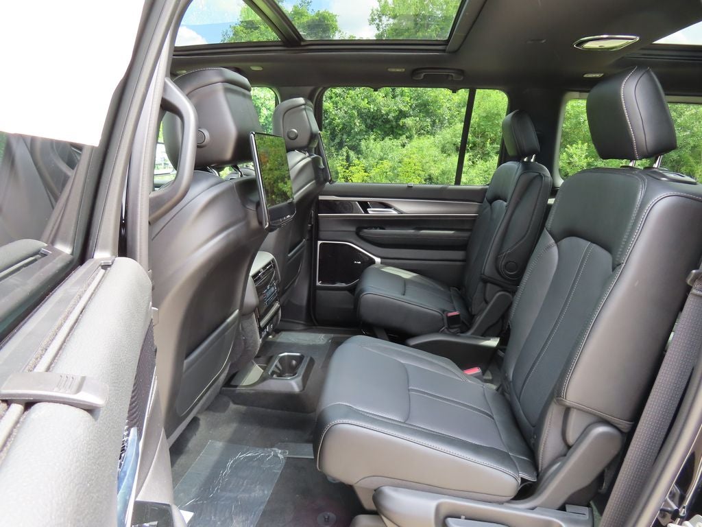 2026 Jeep Grand Wagoneer GRAND WAGONEER LIMITED RESERVE 4X4