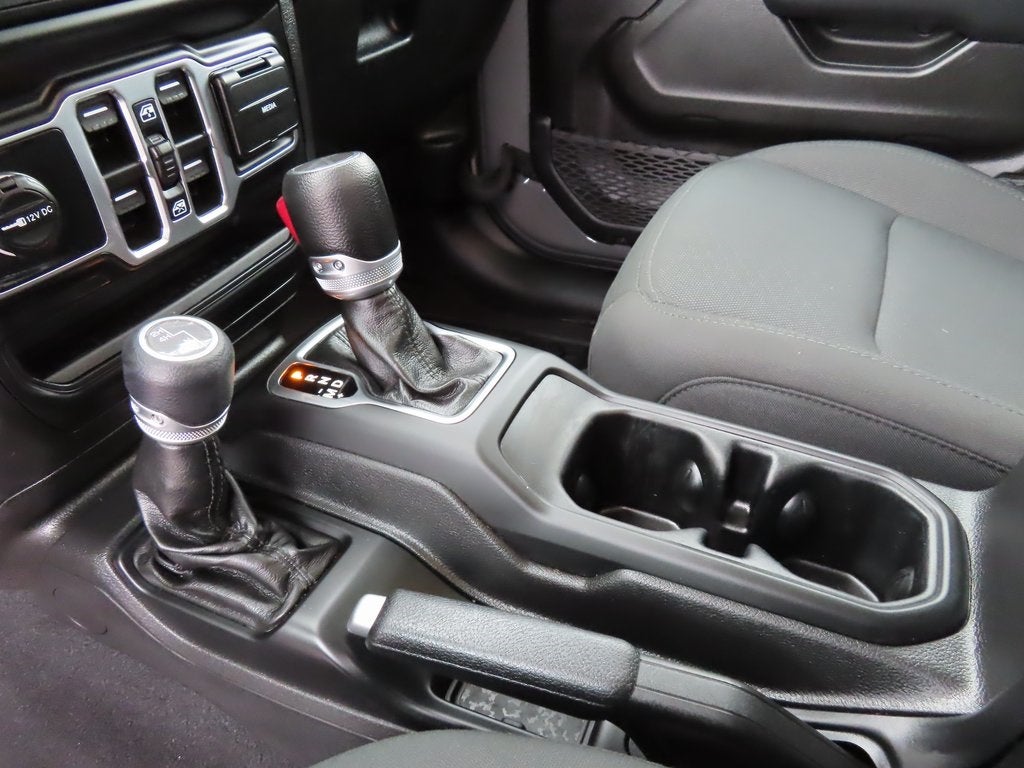 2022 Jeep Gladiator Sport S 4x4