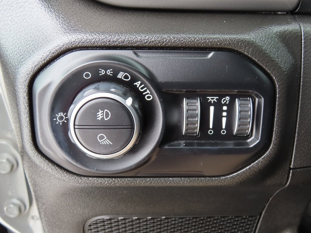 2022 Jeep Gladiator Sport S 4x4