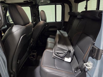 2025 Jeep Gladiator GLADIATOR HIGH TIDE 4X4