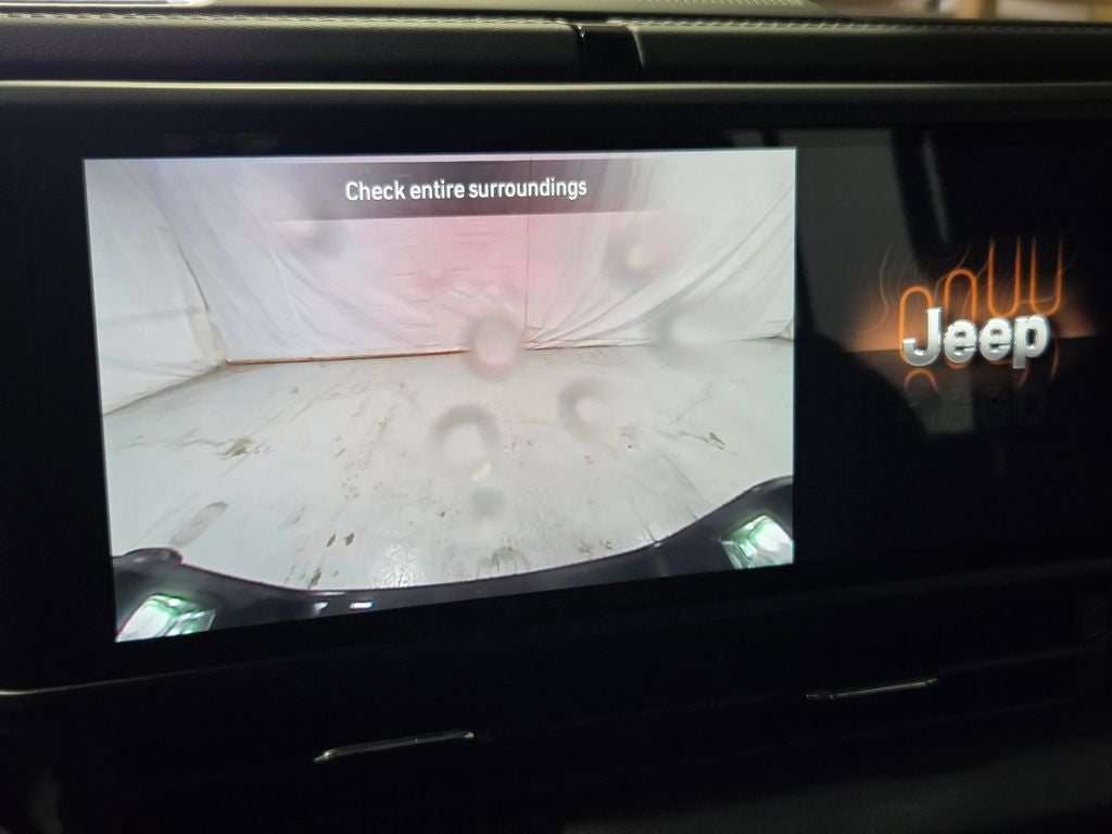 2025 Jeep Gladiator Sport photo 2