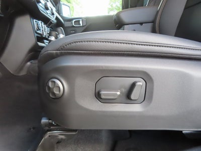 2025 Jeep Gladiator GLADIATOR HIGH TIDE 4X4