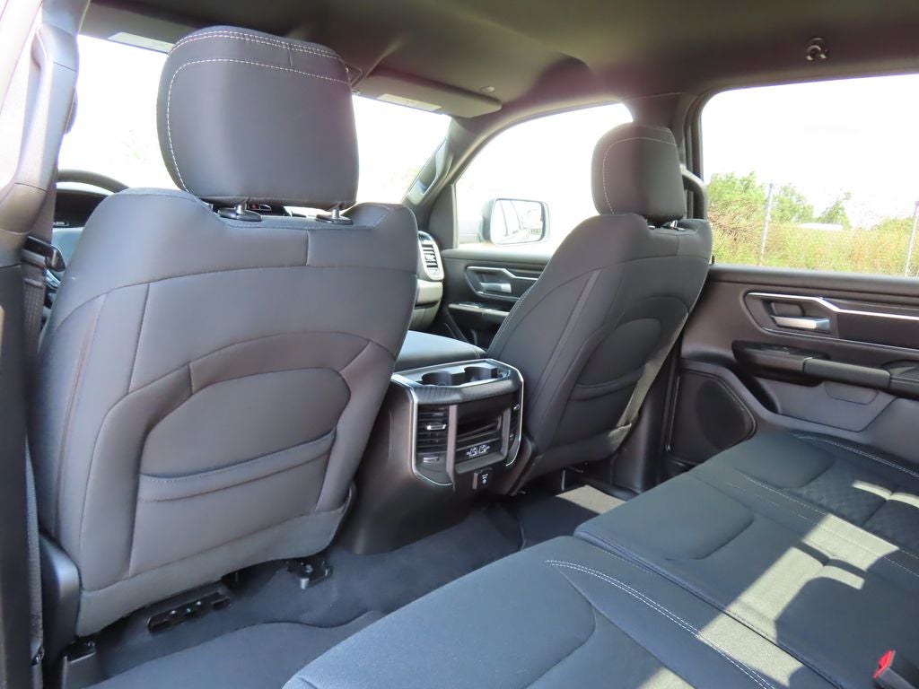 2025 RAM 1500 Big Horn Crew Cab 4x4 5'7' Box
