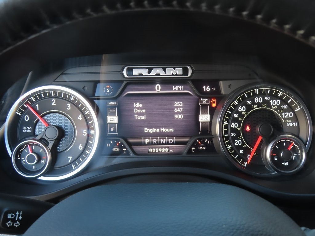 2023 RAM 1500 Big Horn Crew Cab 4x4 5'7' Box