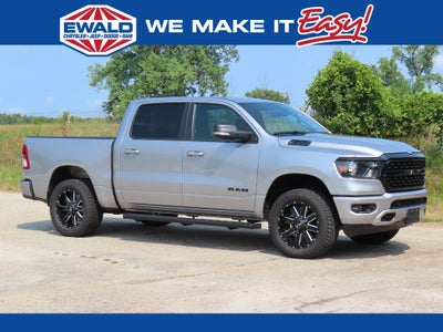 2022 RAM 1500 Big Horn Crew Cab 4x4 5'7' Box
