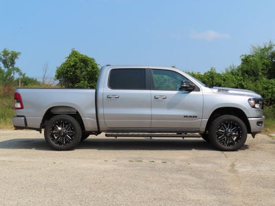 2022 RAM 1500 Big Horn Crew Cab 4x4 5'7' Box