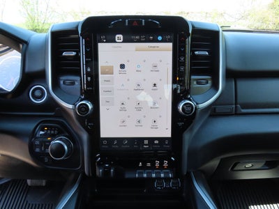 2023 RAM 1500 Big Horn Crew Cab 4x4 5'7' Box