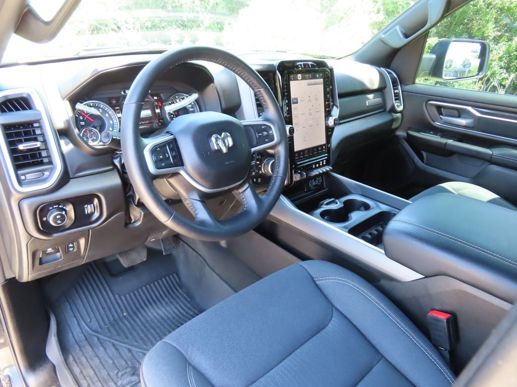 2023 RAM 1500 Big Horn Crew Cab 4x4 5'7' Box
